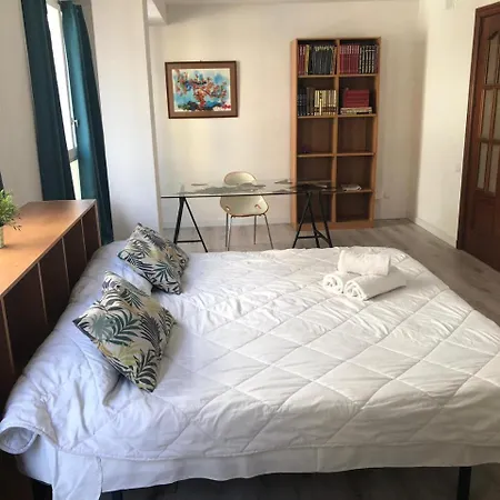 Rooms Tarragona Apartment *